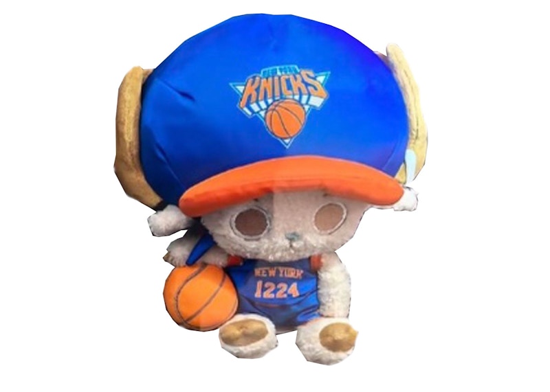 Banpresto One Piece x Nba Chopper's Plush New York Knicks - US