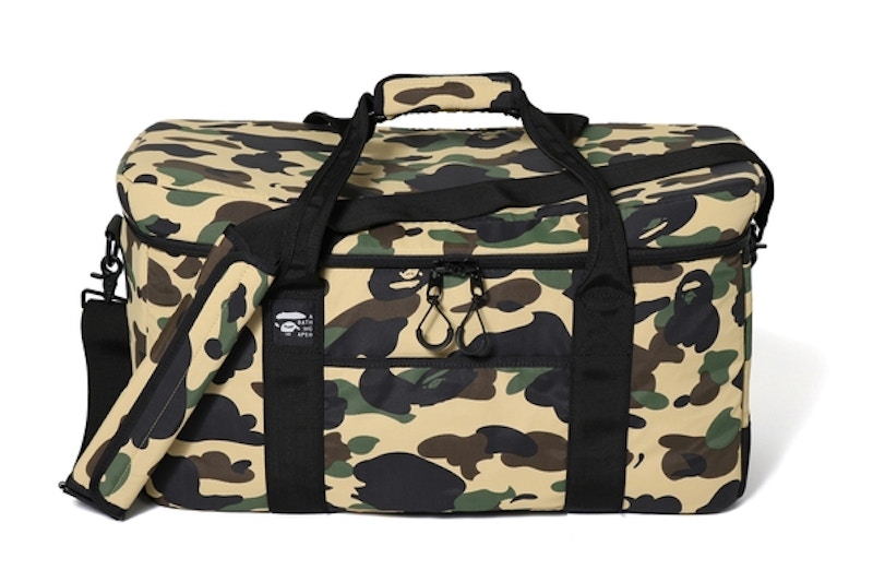 Bape camo best sale duffle bag