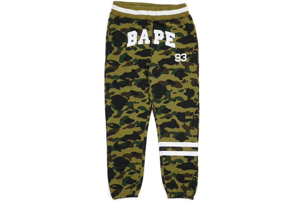 BAPE 1st Camo 93 Border Sweatpants Green