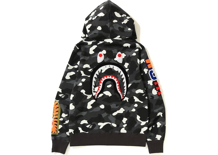 BAPE City Camo Embroidery Shark Full Zip Hoodie Black - FW18