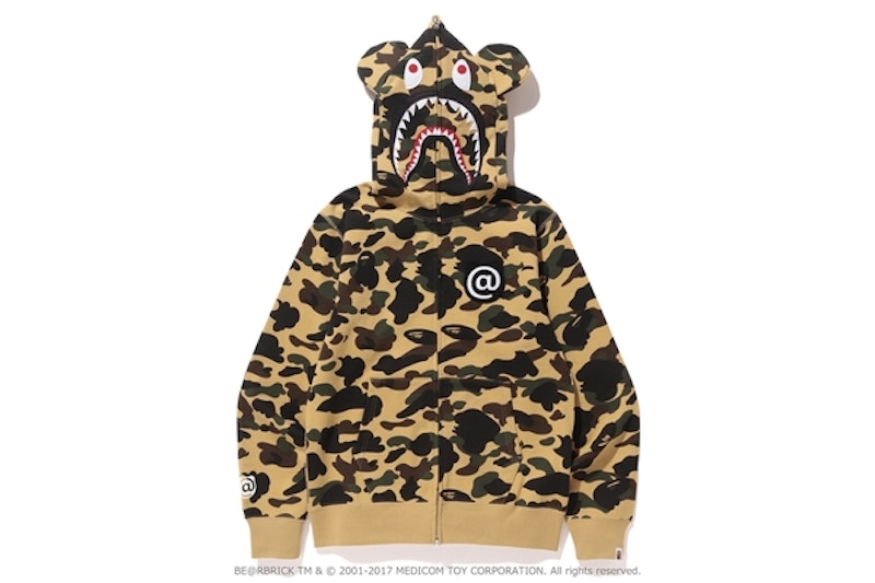 Bape x best sale medicom toy hoodie