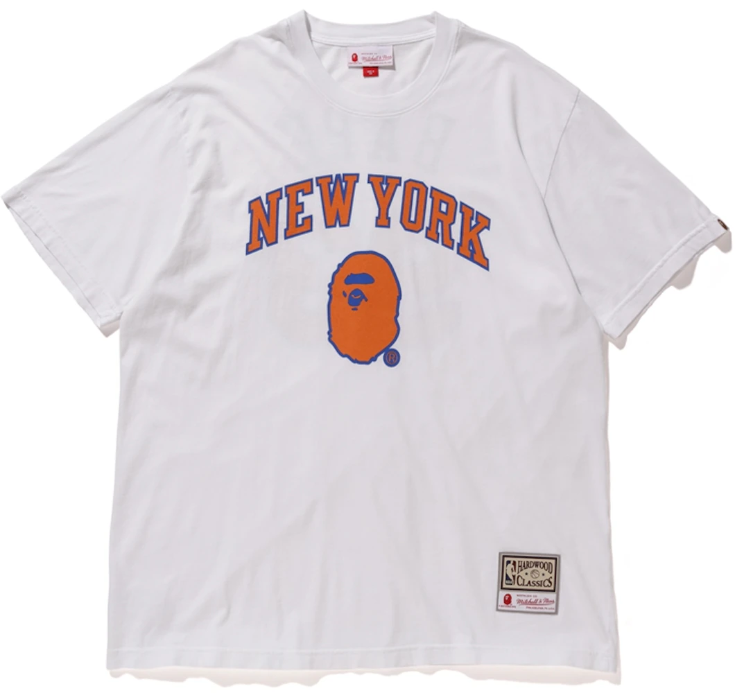BAPE x Mitchell & Ness New York Knicks Shorts White Men's - FW22 - US