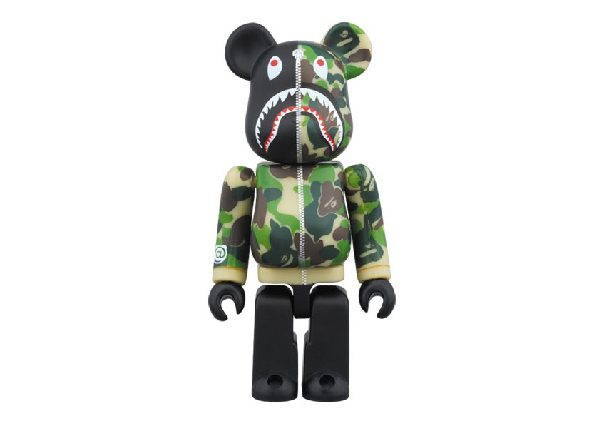 Bape deals bearbrick hoodie