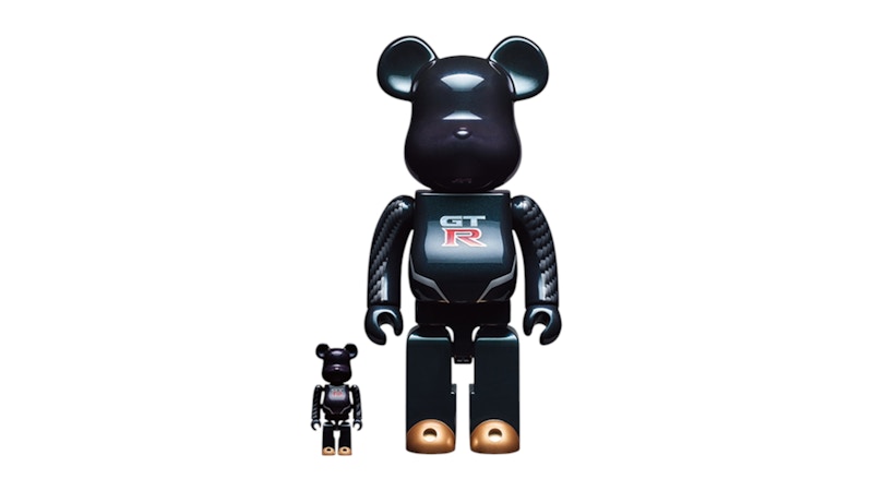 Bearbrick NISSAN GT-R x BE@RBRICK 100% & 400% Set