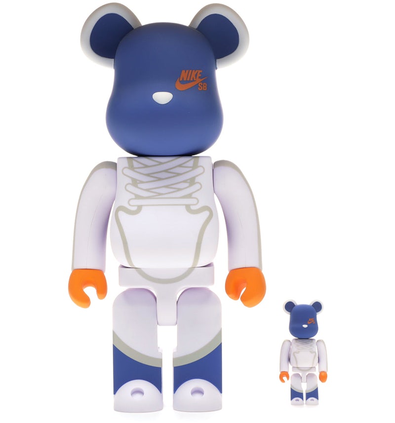 Bearbrick Nike SB 100% 400% Set White/Blue US - Main Image