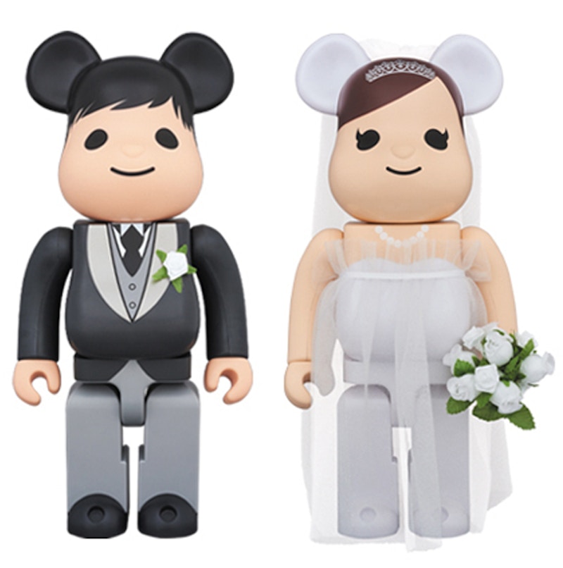 bride and groom squishmallows