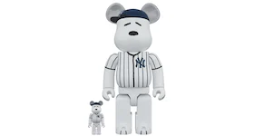 Bearbrick x Peanuts x MLB New York Yankees Snoopy 100% & 400% Set