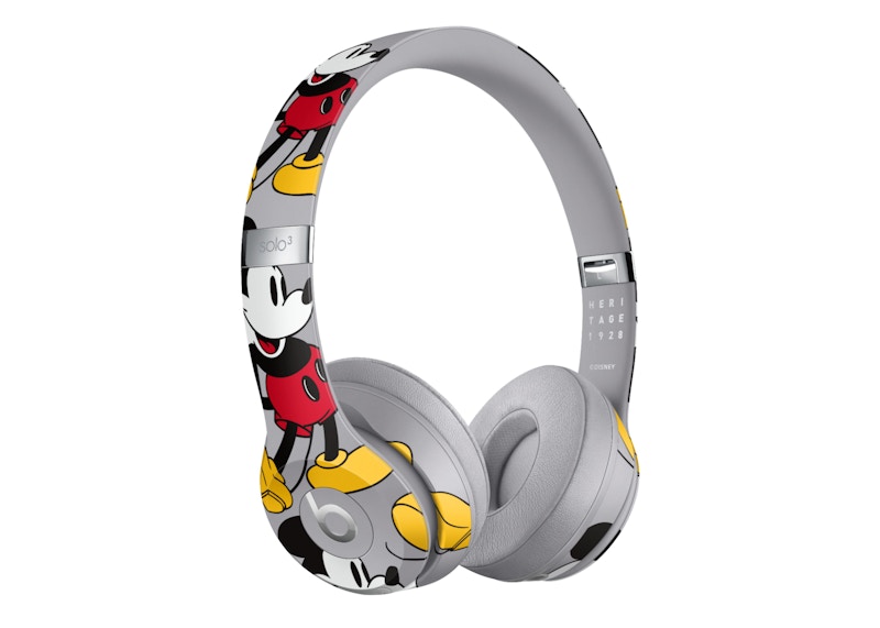 Beats by Dr. Dre Studio3 Wireless Headphones Mickey's 90th Anniversary  Edition MU8X2LL/A Gray