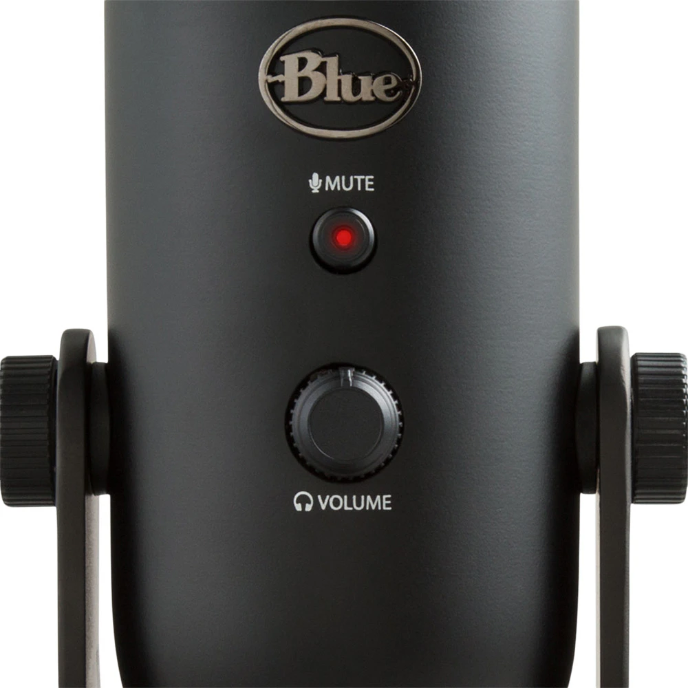 Blue Yeti Professional Multi-Pattern USB Condenser Microphone - Blackout