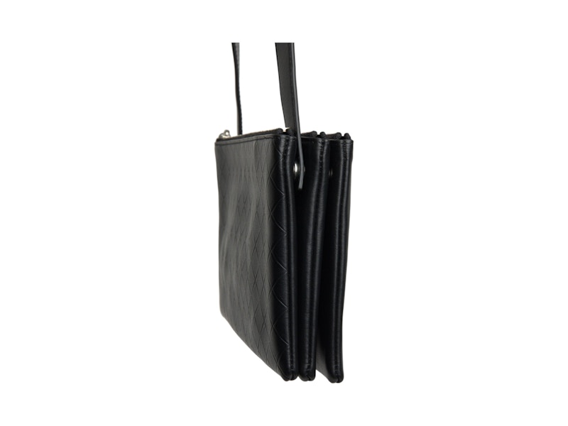 Pre-owned Bottega Veneta Men's Antarsio Leather Crossbody Bag In Black