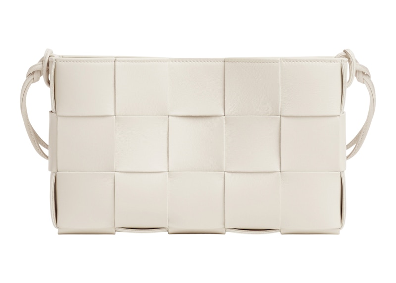 Pre-owned Bottega Veneta Women's Cassette Pouch On Strap Intreccio In Chalk