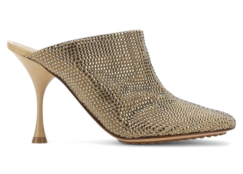 Pre-owned Bottega Veneta Dot Pumps (women's) Sneakers In Beige In Sand