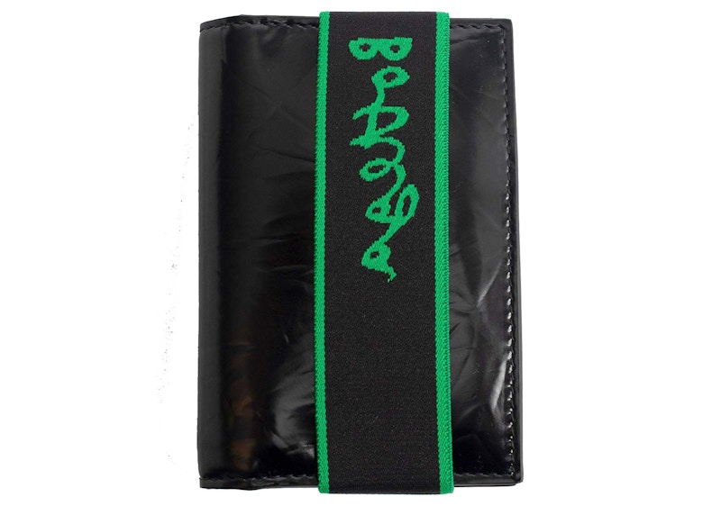 Pre-owned Bottega Veneta Men's Elastic Band Bifold Card Case In Black/green In Multi