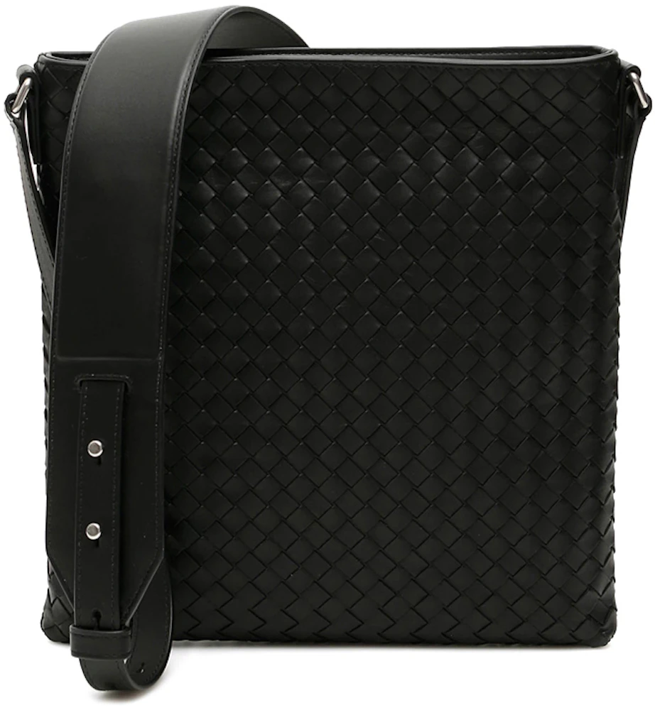 Bottega Veneta Intrecciato Weave Messenger Bag Black in Leather - US