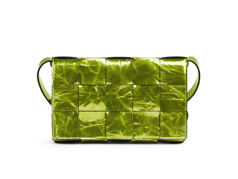 Bottega veneta cassette green hot sale