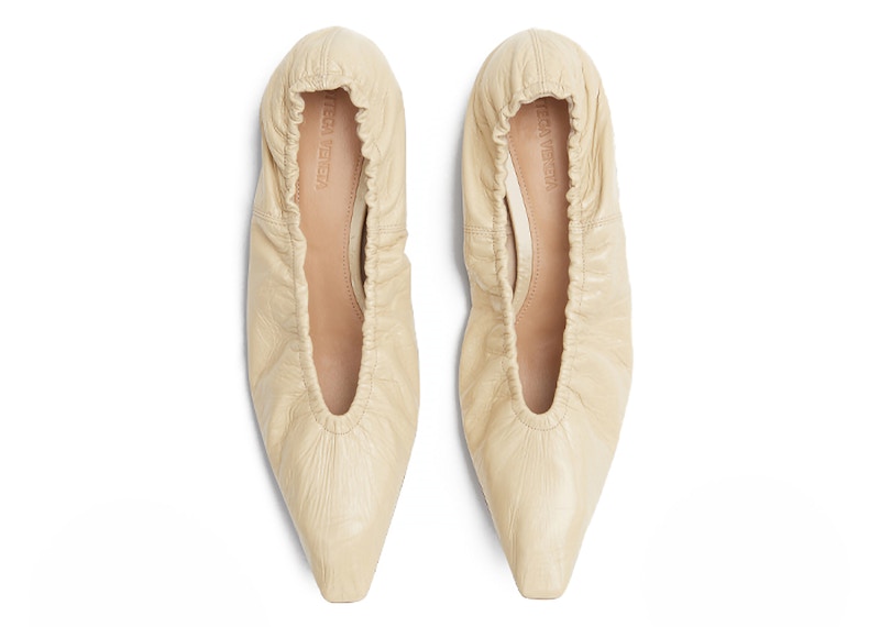 Bottega Veneta Women's Rosa Flat Leather Ballerinas Beige main image 0
