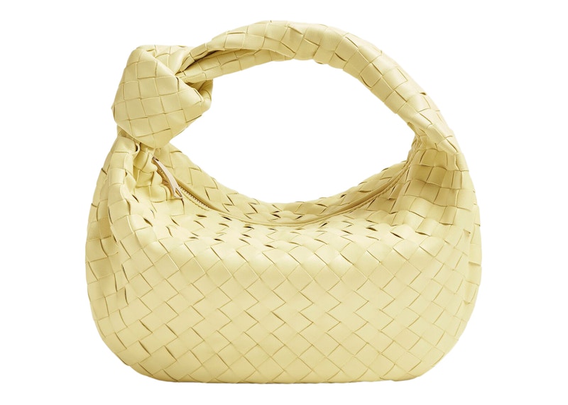 Bottega Veneta Teen Jodie Intrecciato Shoulder Bag Ice Cream in Lambskin  Leather with Gold-tone - JP