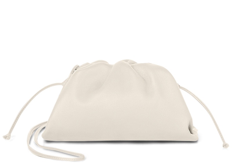 Bottega Veneta The Pouch 20 Butter Calf Mist