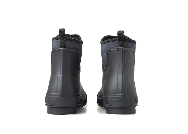 Burberry rain deals boots mens grey