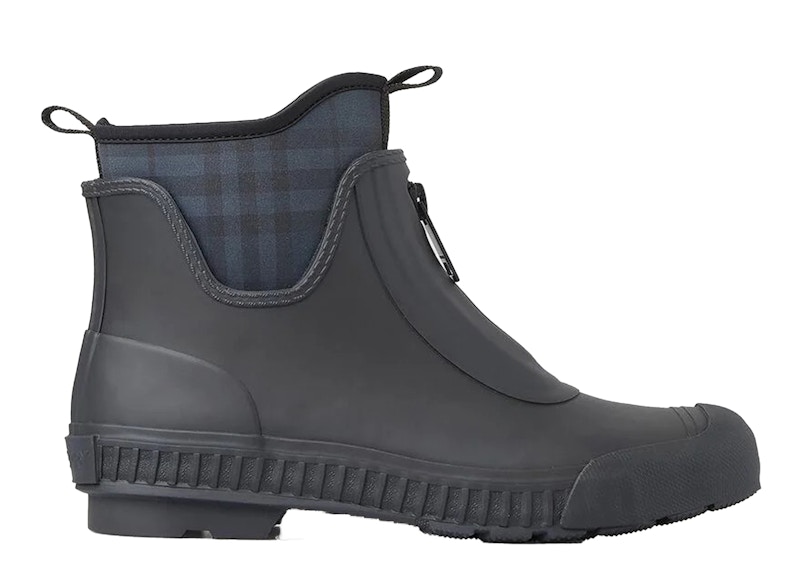 Burberry women's short rain on sale boots