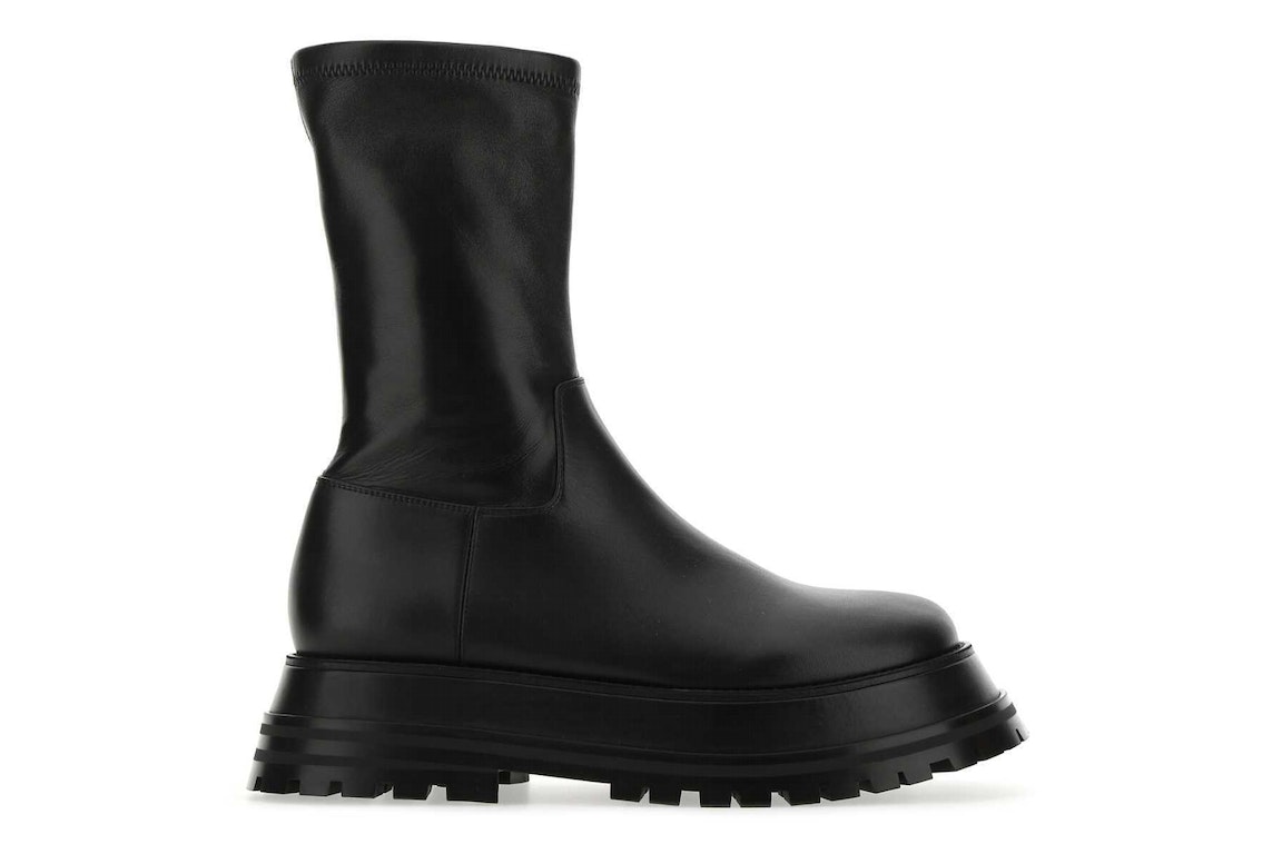 Pre-owned Burberry Leather Boots Black (women's)