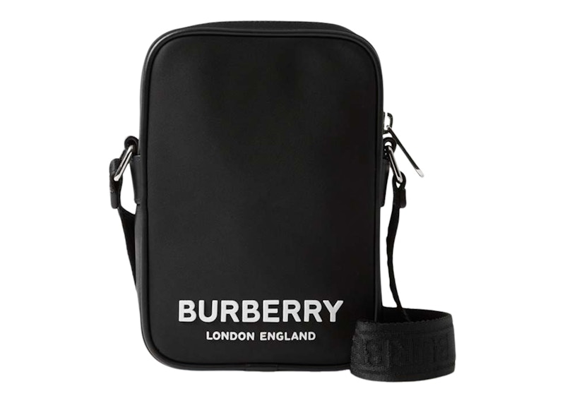 Burberry camera hot sale bag black