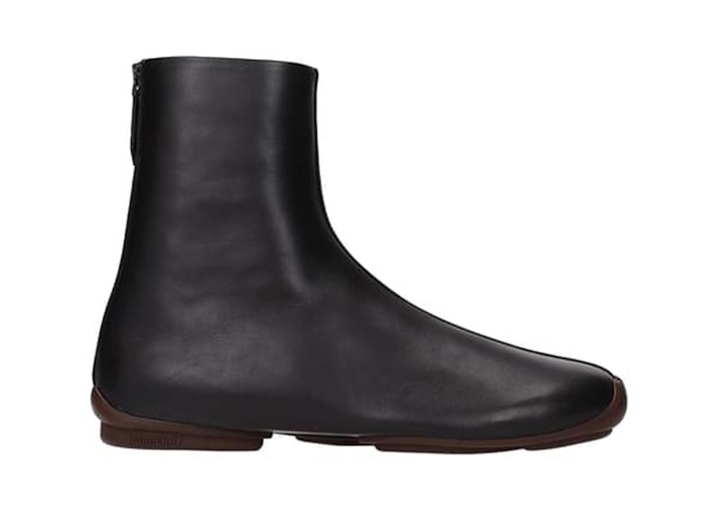 Burberry flat shop ankle boots