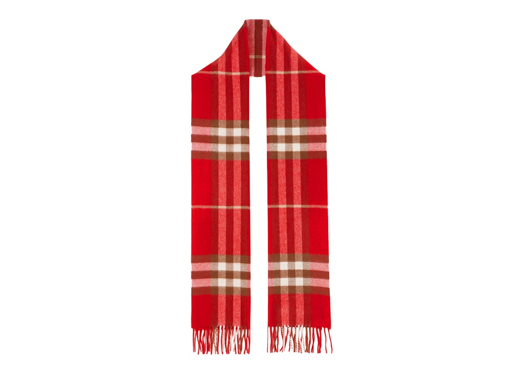 Pre-owned Burberry The Classic Check Cashmere Scarf Red