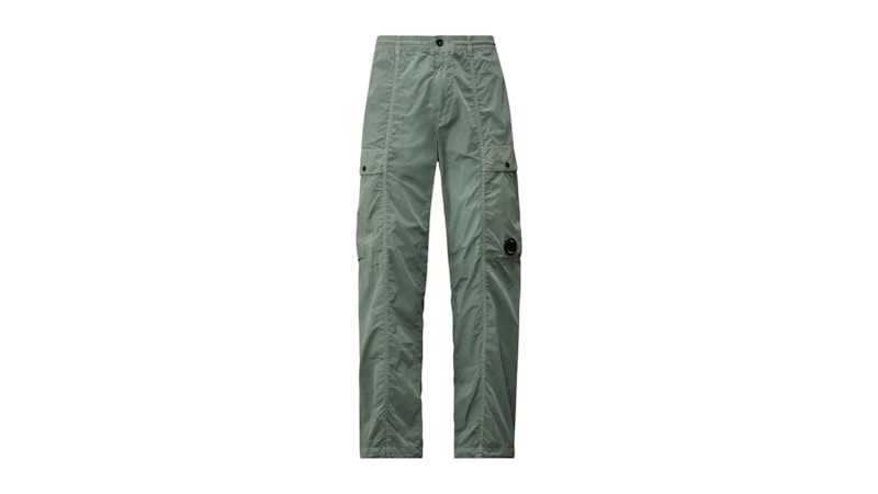 Pantalones con lentes de carga regulares Chrome-R de C.P. Company, color azul plateado