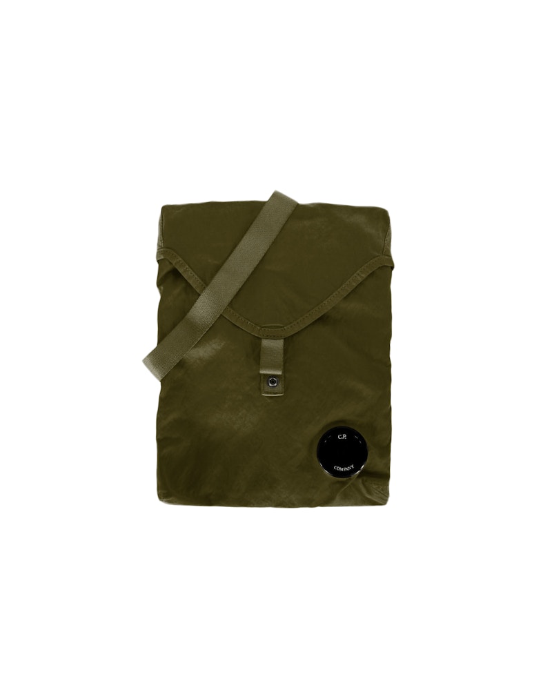 Cp company best sale messenger bag