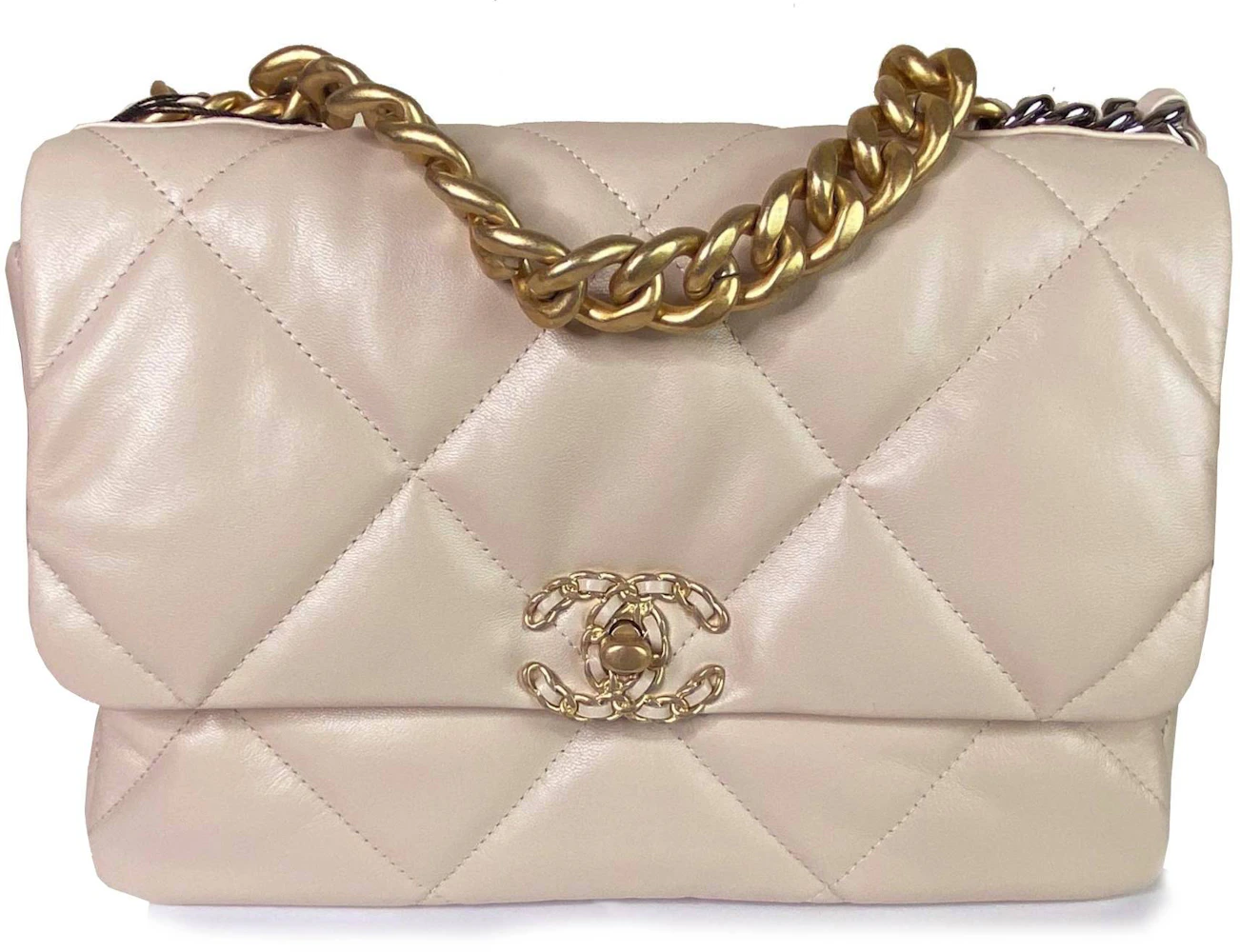 22C Beige Clair Lambskin Quilted 19 Flap Small Mixed Hardware – REDELUXE