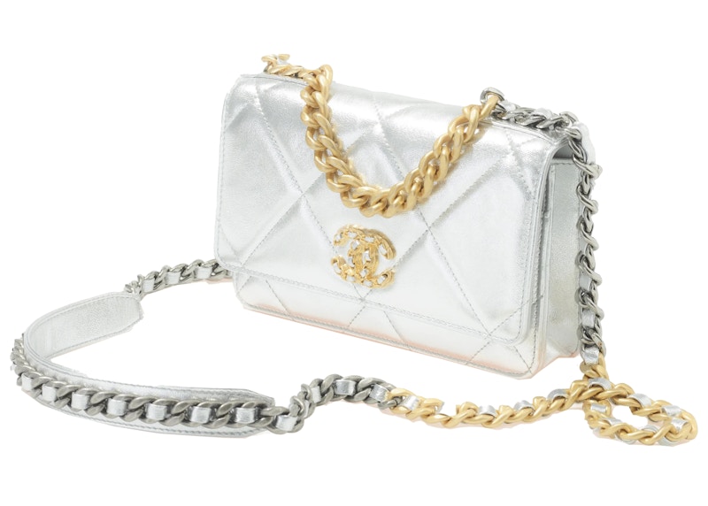 Chanel 19 Wallet On Chain Metallic in Lambskin Leather with Gold 