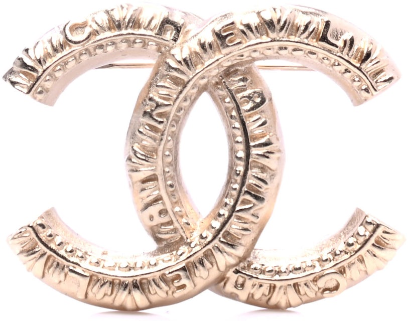 Chanel CC Logo Brooch Gold in Gold Metal - US