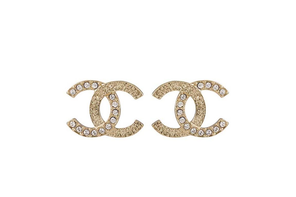 Pre-owned Chanel Cc Logo Earrings Gold (aba227)