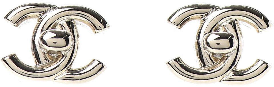 Chanel CC Star Clip-On Earrings