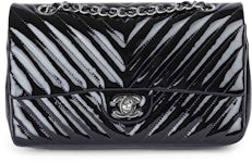 CHANEL Caviar Quilted Medium Double Flap Black 1298493