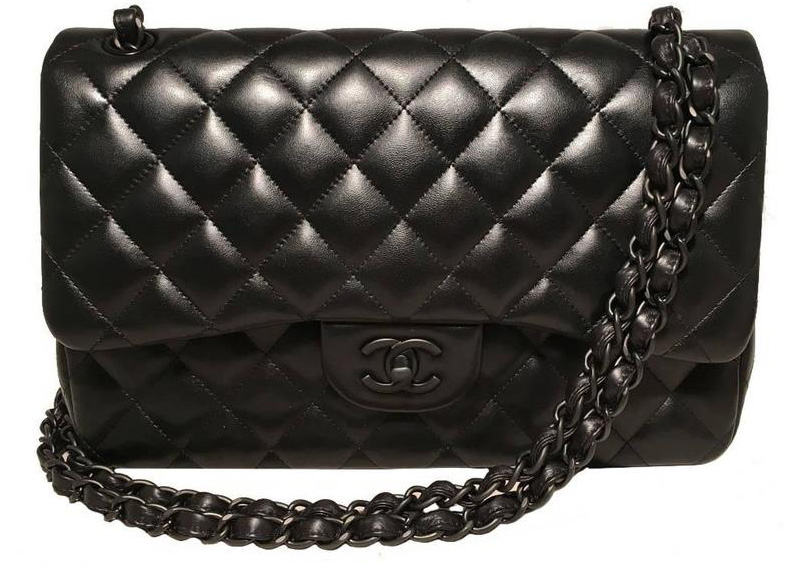 Chanel Timeless Classic 255 Jumbo Double Flap Bag in Black Lambskin with  Gold Hardware Luxury Bags  Wallets on Carousell