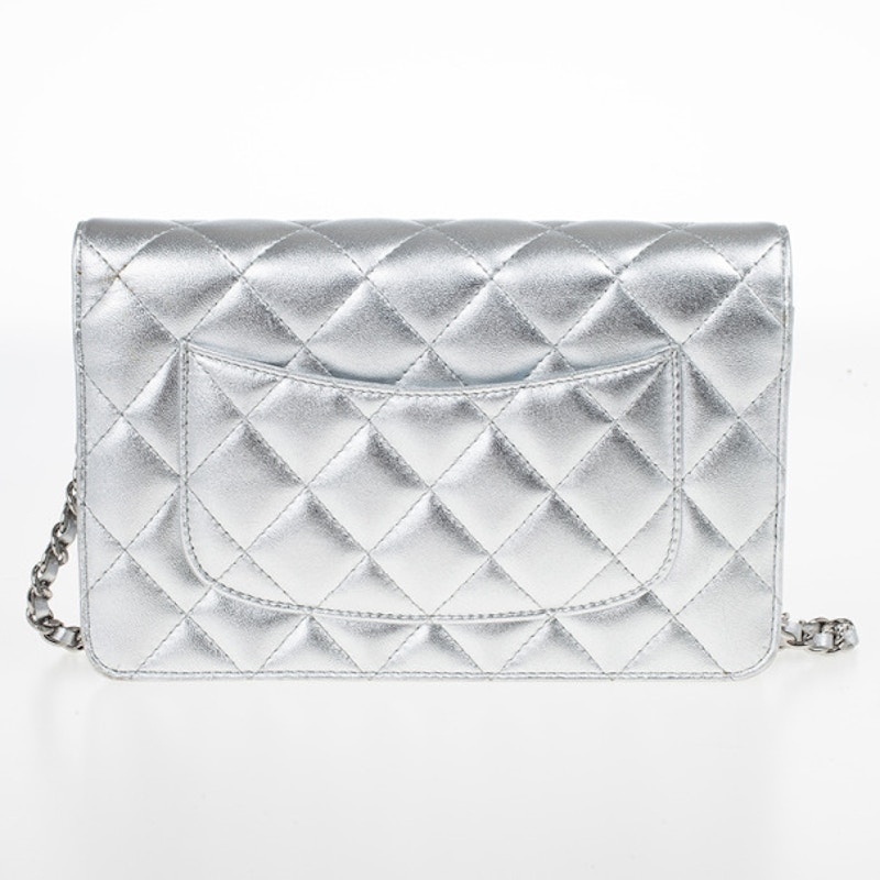 Chanel discount silver wallet