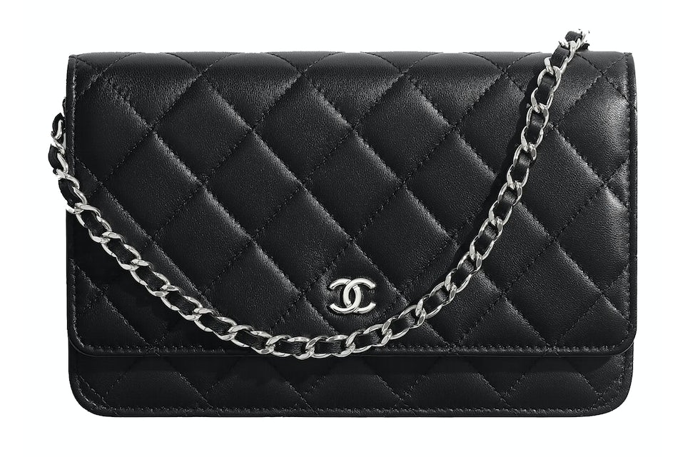 chanel classic wallet on