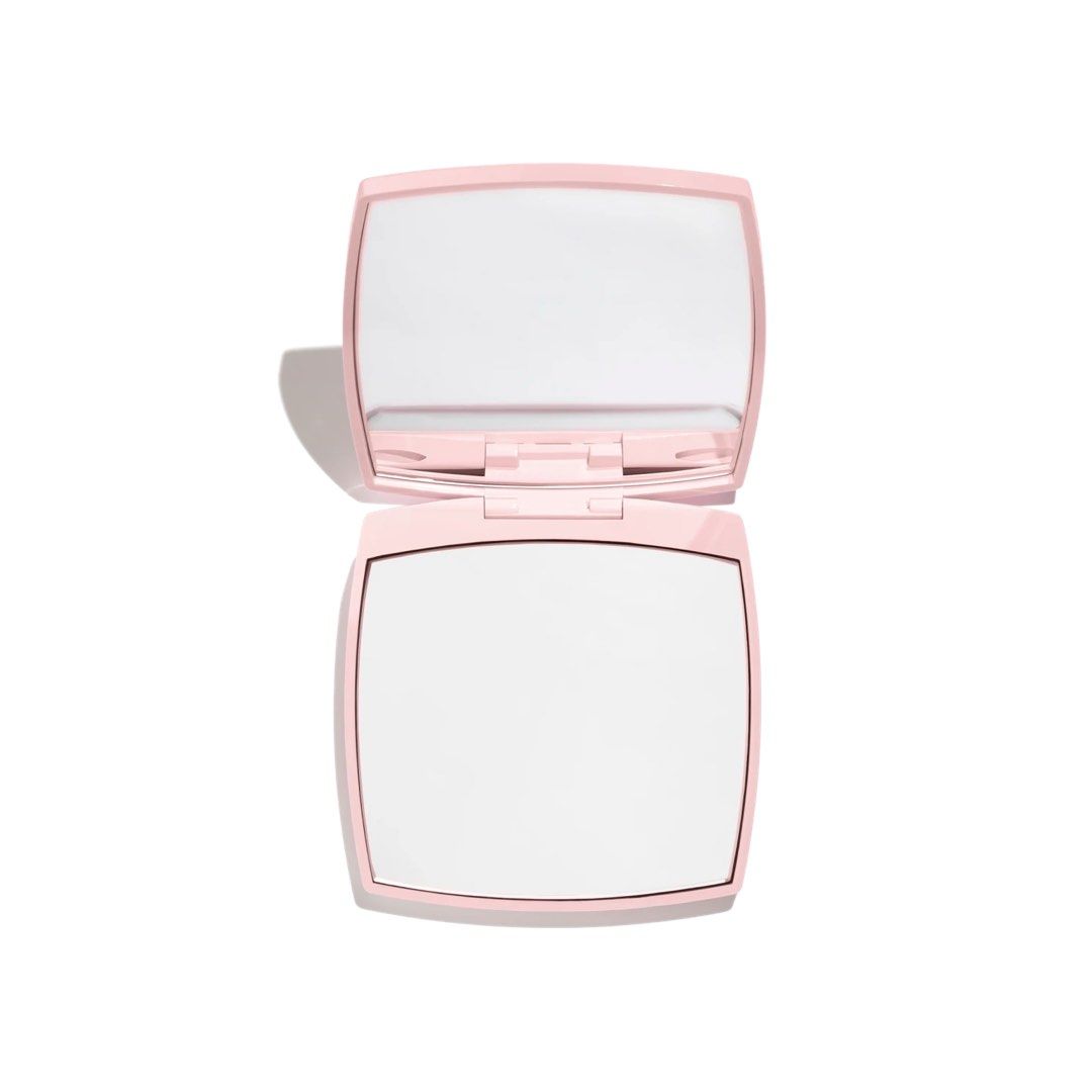 Chanel Codes Couleur Limited-Edition Mirror Duo 111 - BALLERINA in 