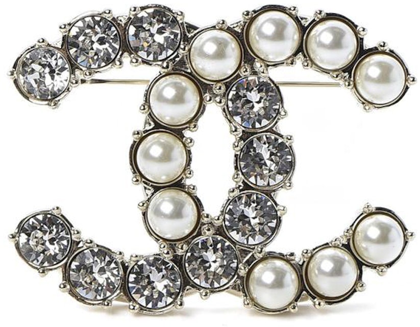Chanel 2022 Faux Pearl & Strass Heart CC Brooch Pin