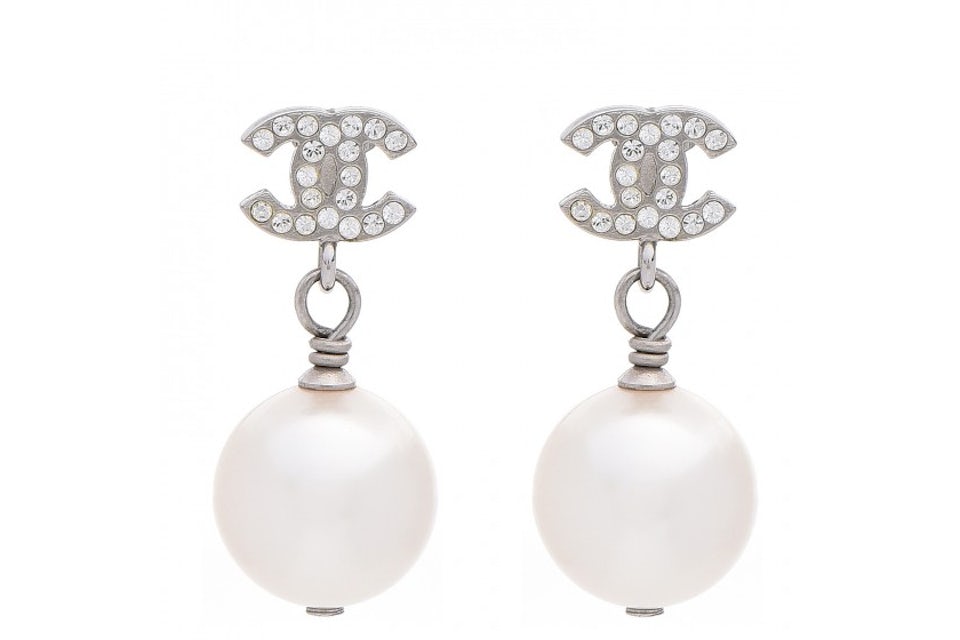Chanel CC Drop Earrings Crystal Pearl Silver in Resin Pearl with Resin  Pearl - US