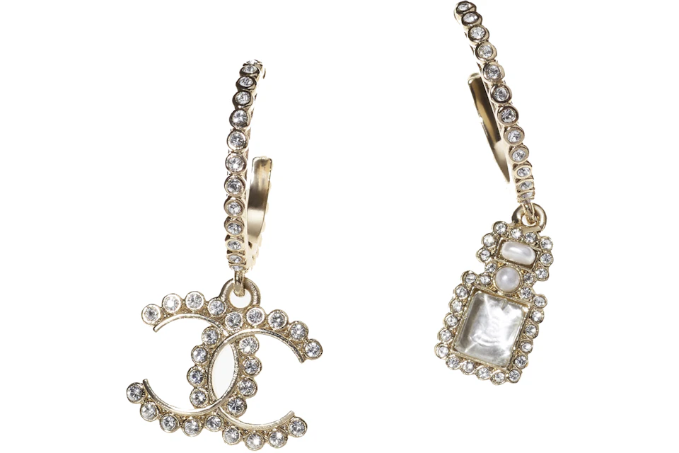 Chanel Glass And Strass Metal Earrings Glass Pearls Gold In Metal Es Chanel Glass And Strass Metal Earrings Glass Pearls Gold In Metal Es