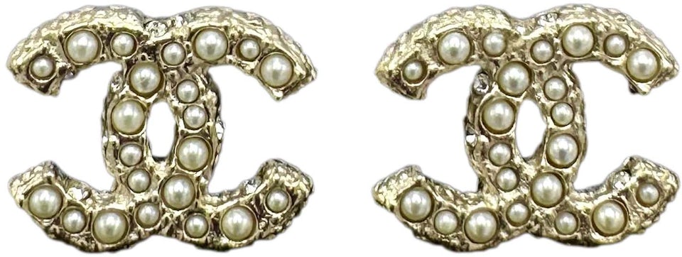 Chanel Gold Pearl & Crystal CC Logo Earrings A64766 Gold/Pearly