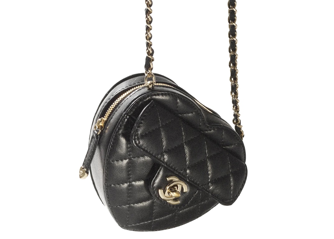 Pre-owned Chanel Heart Clutch With Chain 22s Mini Black Lambskin