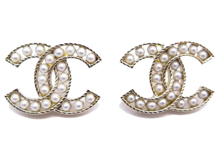 Chanel pearl cc logo with pearl drop earrings  LuxuryPromise