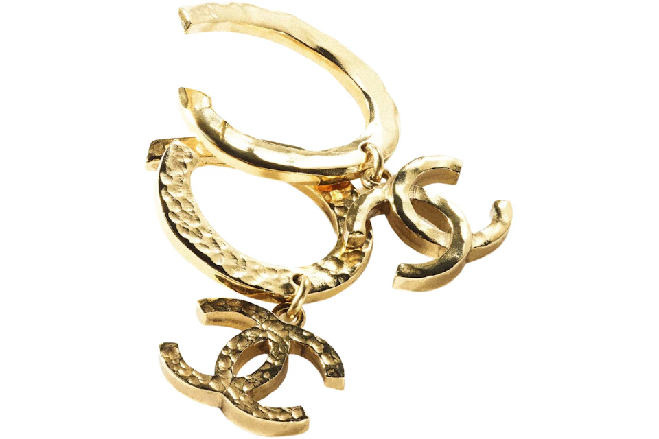 Chanel Metal Earrings AB8511 Gold
