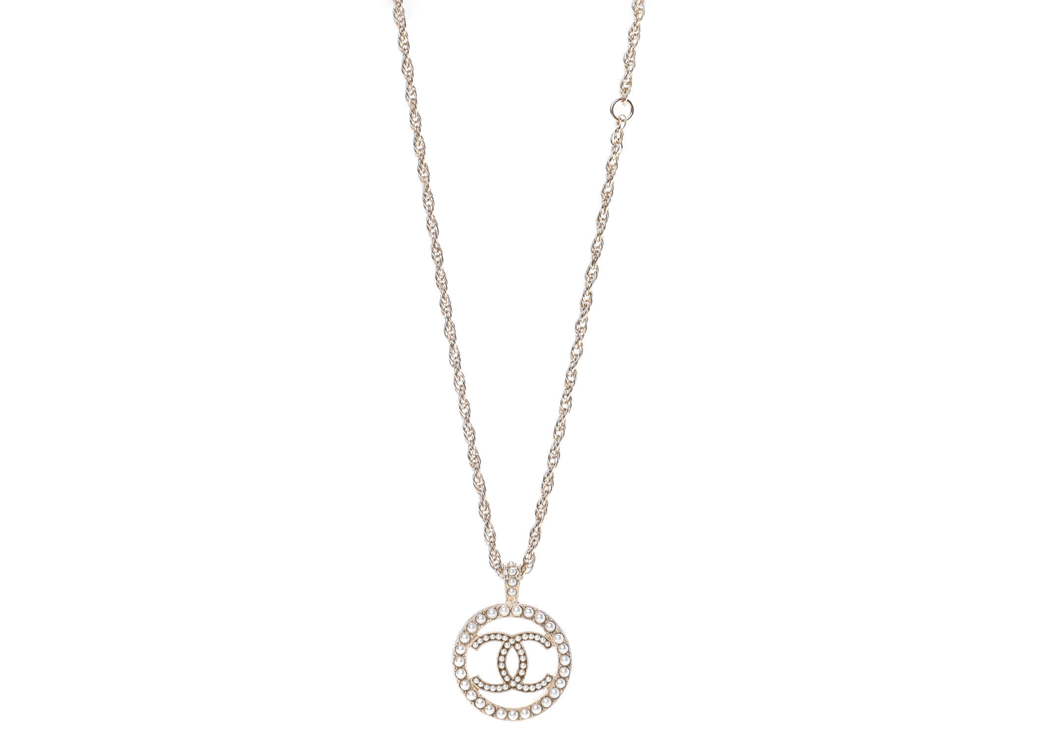 Chanel Jewelry  Heart Locket Gold Chain Necklace Black Size 0x0x0 New   Tradesy  Heart jewelry Buy necklace Gold chain necklace