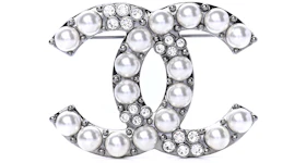 Chanel Pearl Crystal CC Brooch Gold