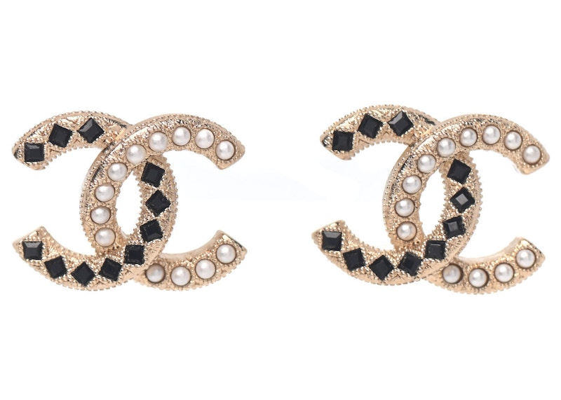 Chanel Inspired CC Earrings – Antoinette's Gold